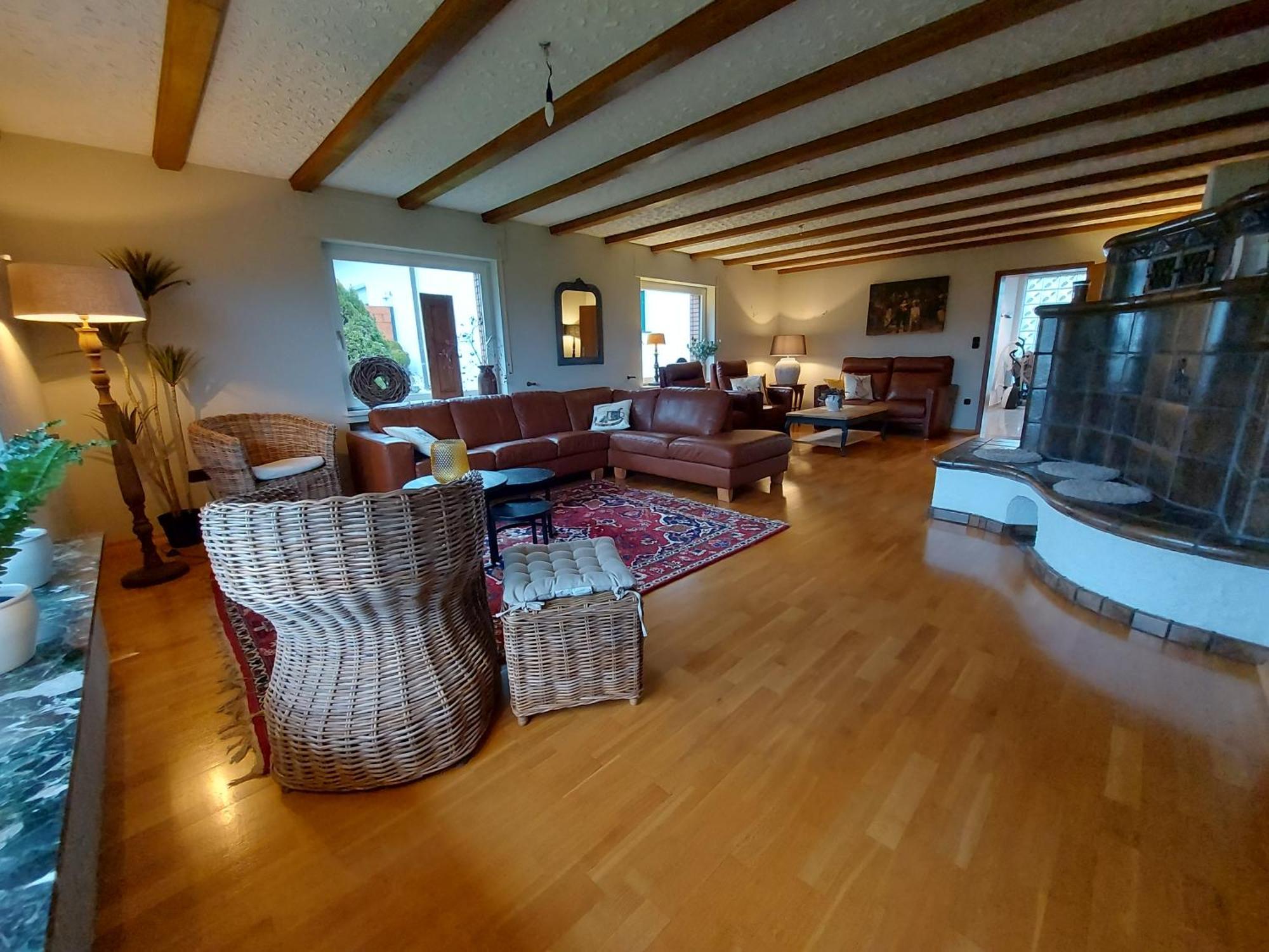 Ferienhaus Hescheld With Private Jacuzzi Hellenthal Εξωτερικό φωτογραφία